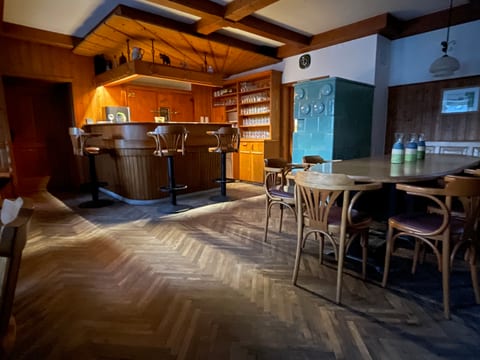 Theke